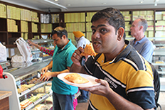 aone_samosa_selfie2